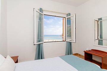 Sea view twin room 